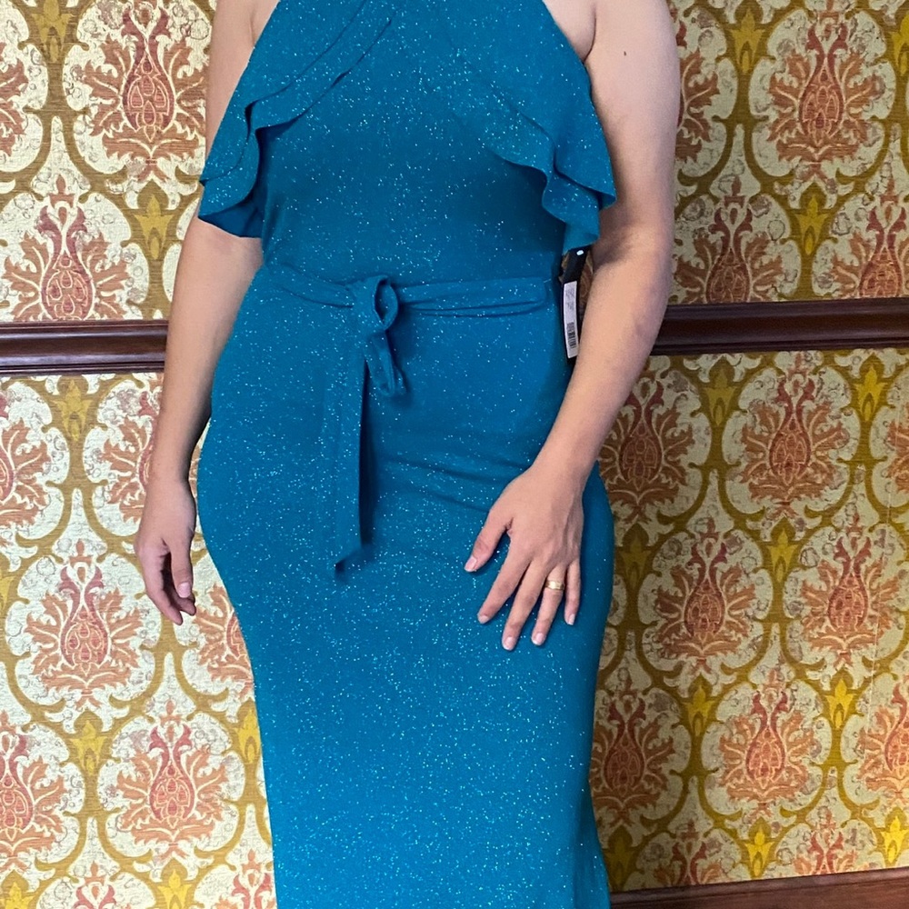 Bebe prom dresses size 6